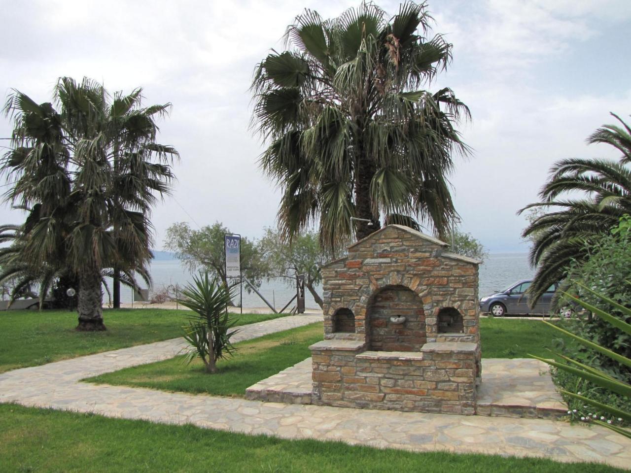 לפוקסטרו Razi Beach מראה חיצוני תמונה